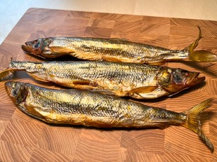 Язь (бабочка) холодного копчения: Корюшка х/к (крупная)