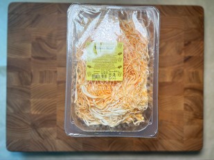 Сыр Чечил паутинка (васаби)  500 гр.: Сыр Чечил паутинка (икра красная)  500 гр.