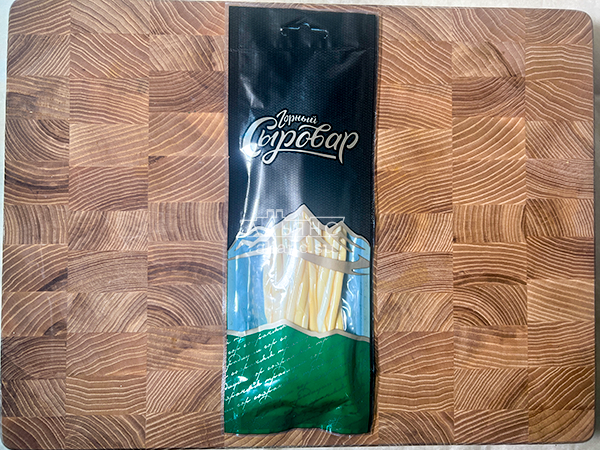 Сыр 60 гр ГОРНЫЙ СЫРОВАР (Нити копчёные) в Железнодорожном