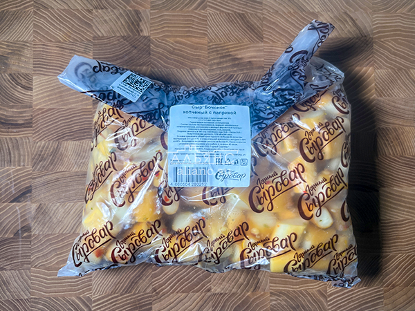 Сыр 1 кг ГОРНЫЙ СЫРОВАР (Бочонок копчёный с паприкой) в Железнодорожном