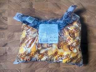 Сыр 60 гр ГОРНЫЙ СЫРОВАР (Бочонок копчёный с аджикой): Сыр 1 кг ГОРНЫЙ СЫРОВАР (Бочонок копчёный с паприкой)