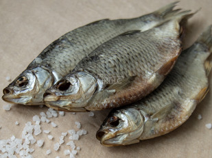 Мясные снеки: Вобла астраханская ГОСТ с икрой